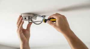 Layanan Pasang Lampu Cisaranten Bina Harapan Bandung – Rapi