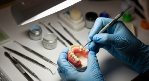 Tukang Gigi Profesional Bandung & Cimahi – Aman, Rapi, & Terpercaya